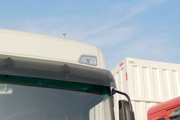 ���� ������D12�п� 190���� 4X2 9.85����ʽ�ػ���(EQ5181XXYL9BDKAC)ͼƬ