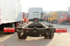 东风 多利卡D12中卡 190马力 4X2 9.85米厢式载货车(EQ5181XXYL9BDKAC)