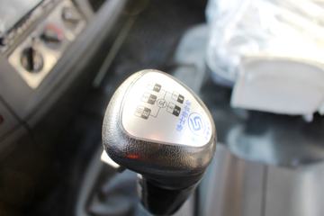 ���� ������D12�п� 190���� 4X2 9.85����ʽ�ػ���(EQ5181XXYL9BDKAC)ͼƬ