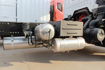 ���� ������D12�п� 190���� 4X2 9.85����ʽ�ػ���(EQ5181XXYL9BDKAC)ͼƬ