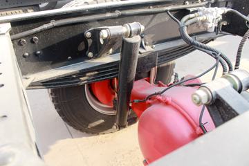 ���� ������D12�п� 190���� 4X2 9.85����ʽ�ػ���(EQ5181XXYL9BDKAC)ͼƬ