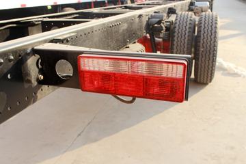 ���� ������D12�п� 190���� 4X2 9.85����ʽ�ػ���(EQ5181XXYL9BDKAC)ͼƬ