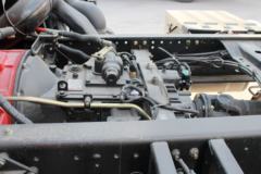 东风 多利卡D12中卡 190马力 4X2 9.85米厢式载货车(EQ5181XXYL9BDKAC)