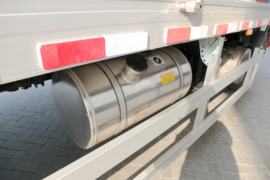 上汽红岩底盘&nbsp;冷藏车底盘图片