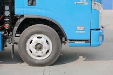 Ծ�� ��ԽEC100 14T 4.1�׵��Ŵ��綯��ʽ�Ῠ140kWhͼƬ