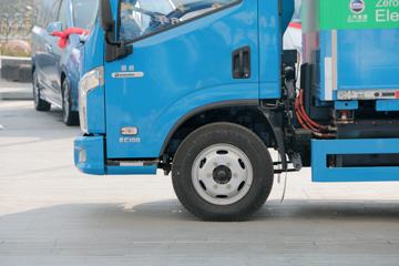 Ծ�� ��ԽEC100 14T 4.1�׵��Ŵ��綯��ʽ�Ῠ140kWhͼƬ