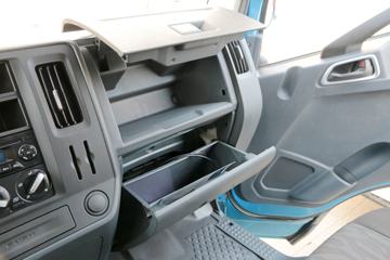 Ծ�� ��ԽEC100 14T 4.1�׵��Ŵ��綯��ʽ�Ῠ140kWhͼƬ