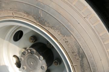 Ծ�� ��ԽEC100 14T 4.1�׵��Ŵ��綯��ʽ�Ῠ140kWhͼƬ