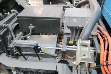 Ծ�� ��ԽEC100 14T 4.1�׵��Ŵ��綯��ʽ�Ῠ140kWhͼƬ