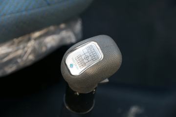 �������� ��ʨC500�ؿ� ������ 560���� 6X4ǣ����ͼƬ