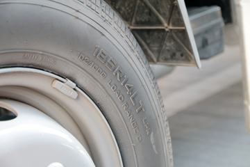 Ծ�� С����S50 1.9L 95���� ���� �����жʽ������(�����ؿ���)ͼƬ