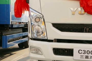 Ծ�� ��ԽC300-VM 125���� 4X2 4����س�ͼƬ