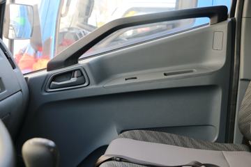 Ծ�� ��ԽC300-VM 125���� 4X2 4����س�ͼƬ