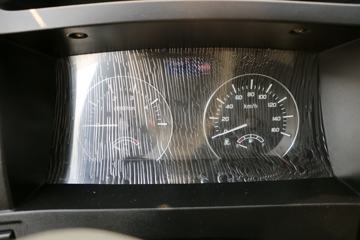 Ծ�� ��ԽC300-VM 125���� 4X2 4����س�ͼƬ