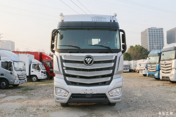 福田 欧曼EST 6系重卡 430马力 6X4 LNG牵引车(BJ4259SMFCB-XA)