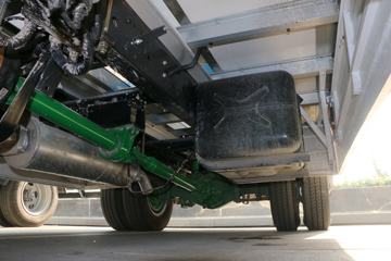 Ծ�� ��ԽC300-VM 125���� 4X2 4����س�ͼƬ