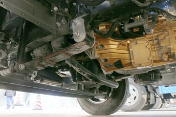 Ծ�� ��ԽC300-VM 125���� 4X2 4����س�ͼƬ