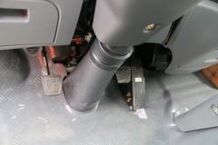 江淮 新康铃H6宽体 156马力 4.15米单排厢式轻卡(HFC1043P91K2C2V)