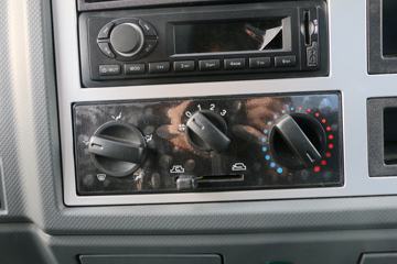 Ծ�� �Ͽ�X500-33 129���� 4.15�׵��Ų�դʽ�Ῠ(SH5042CCYVEDCNZ1)ͼƬ