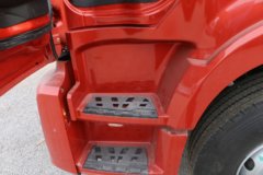 福田 欧曼新ETX 6系重卡 360马力 8X4 9.53米栏板载货车底盘(BJ1313VNPKJ-AA)