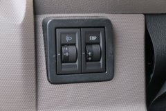 福田 欧马可S3系 143马力 3.83米排半栏板轻卡(国五)(BJ1048V9JEA-FE)