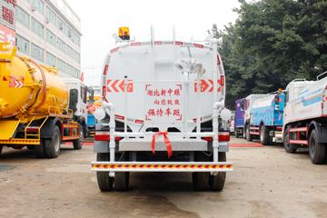 福瑞卡F7&nbsp;洒水车/喷洒车外观图片