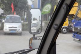 核动力&nbsp;自卸车驾驶室                                               图片