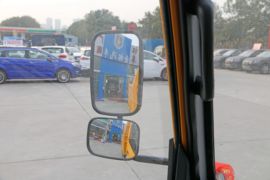 核动力&nbsp;自卸车驾驶室                                               图片