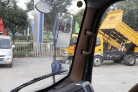 王牌7系&nbsp;平板运输车驾驶室图片