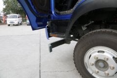 重汽王牌 7系 130马力 4X2 平板运输车(8档)(CDW5040TPBHA1R5)