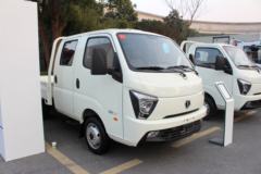 飞碟缔途 GX 1.5L 108马力 2.7米双排栏板微卡(FD1030R66K5-1)