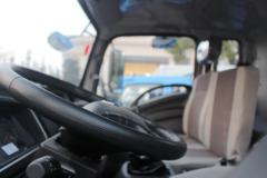 飞碟奥驰 V6系列 200马力 6X2 6.8米栏板载货车(FD1213P63K5-4)