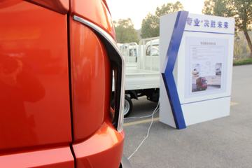 �ɵ���; XH 245���� 6X2 7.7���Ű��դʽ�ػ���ͼƬ