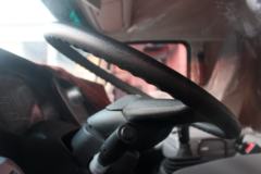 飞碟缔途 XH 245马力 6X2 7.7米排半仓栅式载货车