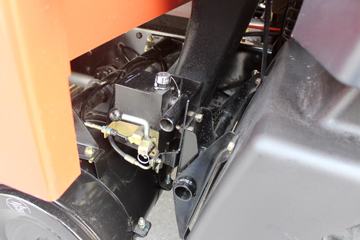 �ɵ���; XH 245���� 6X2 7.7���Ű��դʽ�ػ���ͼƬ