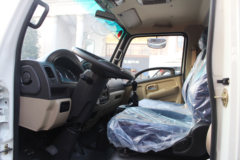 飞碟 奥驰A3 154马力 4X2 冷藏车(FL3FKJ01A3)