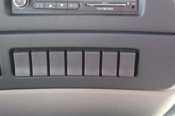 �������ó� �����ؿ� ������ 450���� 6X4ǣ����(485����)(DFH4250A4)ͼƬ