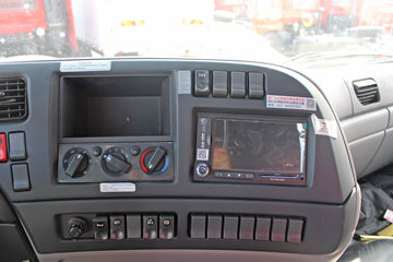 �������ó� �����ؿ� ������ 450���� 6X4ǣ����(485����)(DFH4250A4)ͼƬ