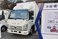 飞碟奥驰 A2系列 4.15米单排纯电动厢式轻卡