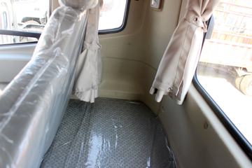 �������ó� ����п� 180���� 4X2 6.75�������ػ���(DFH1180BX1JV)ͼƬ