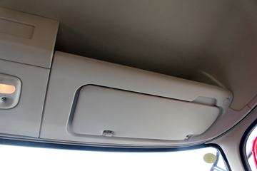 �������ó� ����п� 180���� 4X2 6.75�������ػ���(DFH1180BX1JV)ͼƬ