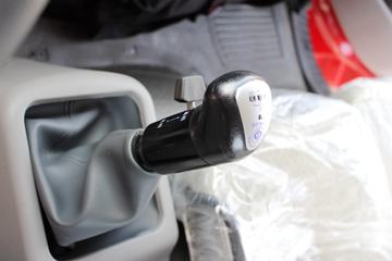 �������ó� ����п� 180���� 4X2 6.75�������ػ���(DFH1180BX1JV)ͼƬ