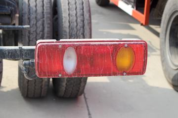 �������ó� ����п� 180���� 4X2 6.75���Ű������ػ�������ͼƬ