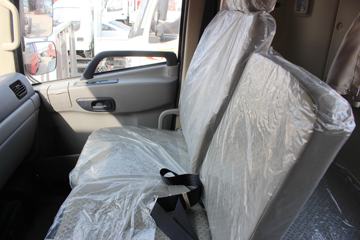 �������ó� ����п� 180���� 4X2 6.75����ʽ�ػ���ͼƬ