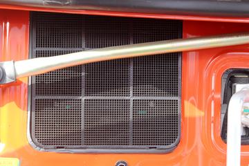 �������ó� ����п� 270���� 4X2ǣ����(DFH4180B)ͼƬ