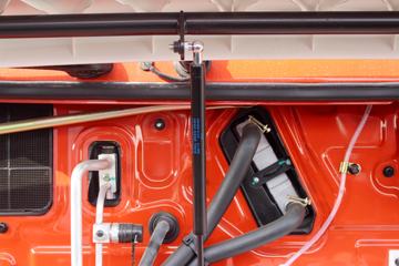 �������ó� ����п� 270���� 4X2ǣ����(DFH4180B)ͼƬ