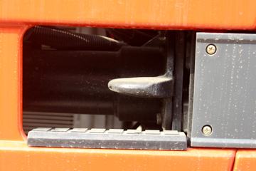 �������ó� ����п� 270���� 4X2ǣ����(DFH4180B)ͼƬ