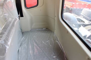 �������ó� ����п� 270���� 4X2ǣ����(DFH4180B)ͼƬ