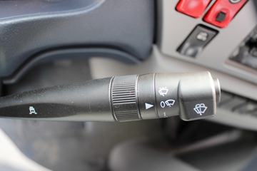 �������ó� ����п� 270���� 4X2ǣ����(DFH4180B)ͼƬ