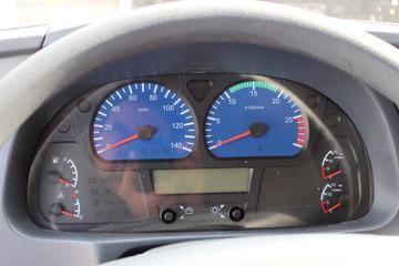 �������ó� ����п� 270���� 4X2ǣ����(DFH4180B)ͼƬ